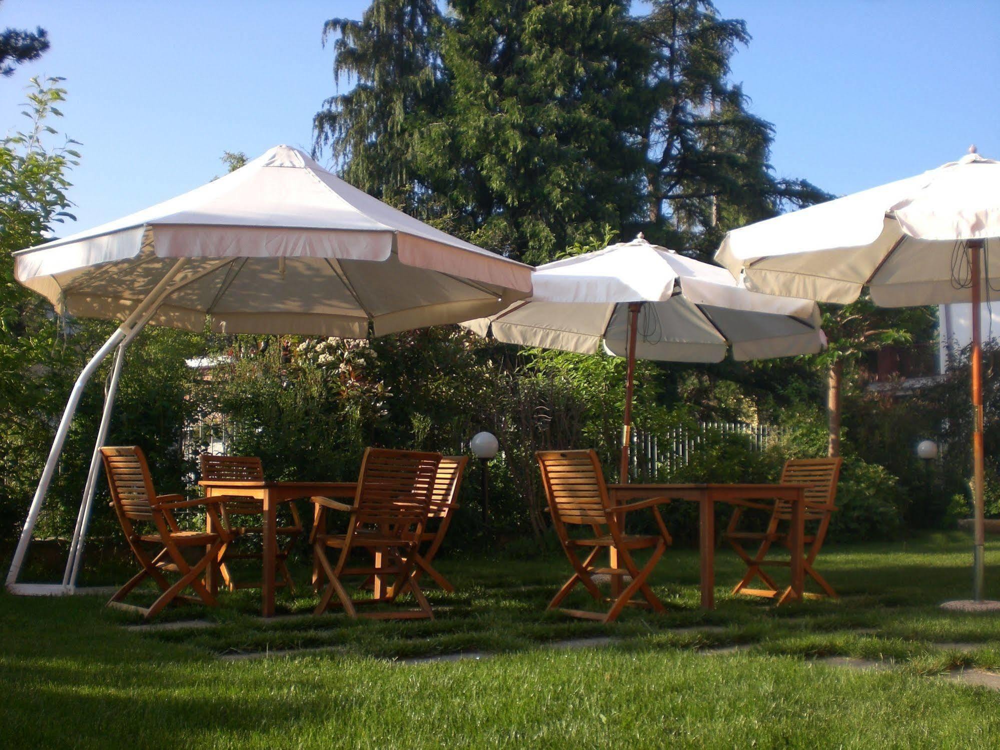 Albergo Della Ceramica Villanova Mondovì Екстериор снимка